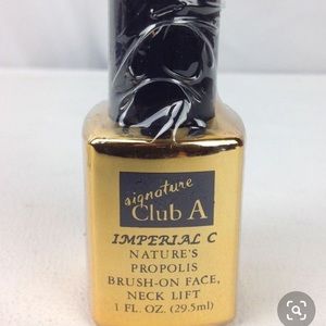 Signature Club A Brush on  face and neck lift!!